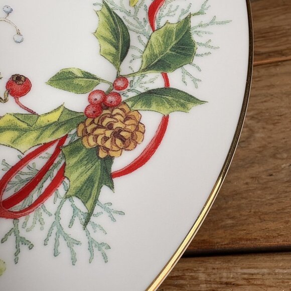 Cardinal Winter Birds & Wreath E.G. Rush for Andrea by Sadek 10 3/4” Plate - Picture 4 of 5